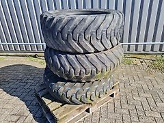 Trelleborg 400/60/26,5 (2x wiel compleet + 1x band)