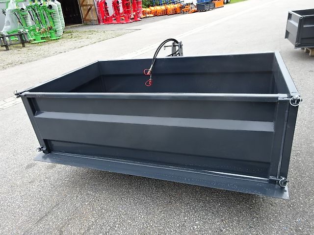 SVD- Heckcontainer hydraulisch kippbar- 1,6 Meter // 1,8 Meter // 2 Meter Heckcontainer - hydraulisch kippbar - 1,4 Meter 1,6 Meter - 1,8 Meter - 2 Meter - Dreipunkt/ Gabelanbau