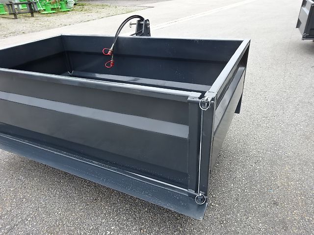 SVD- Heckcontainer hydraulisch kippbar- 1,6 Meter // 1,8 Meter // 2 Meter Heckcontainer - hydraulisch kippbar - 1,4 Meter 1,6 Meter - 1,8 Meter - 2 Meter - Dreipunkt/ Gabelanbau