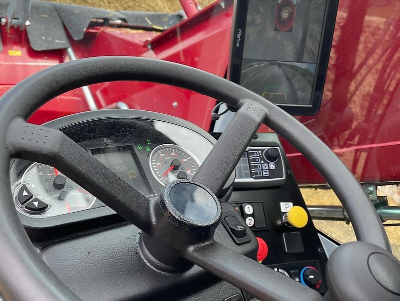 BvL Selbstfahrer Futtermischwagen V-MIX Drive Maximus Plus 15-1S 2.0