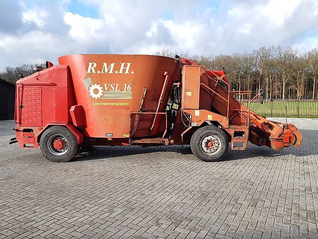 Voermengwagen RMH VSL 16