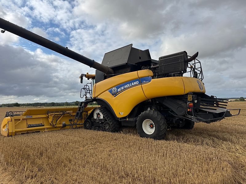 New Holland CR9090 Rotary Combine **Video Below**