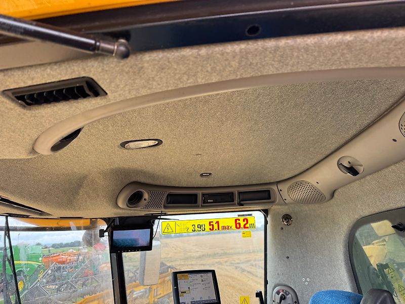 New Holland CR9090 Rotary Combine **Video Below**