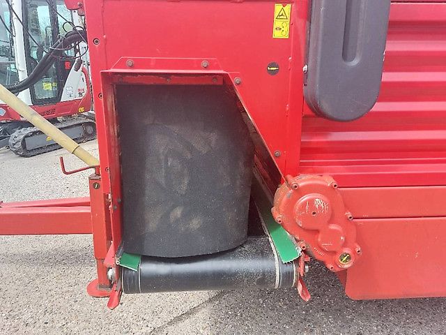 Schuitemaker Amigo 40S blokkendoseerwagen
