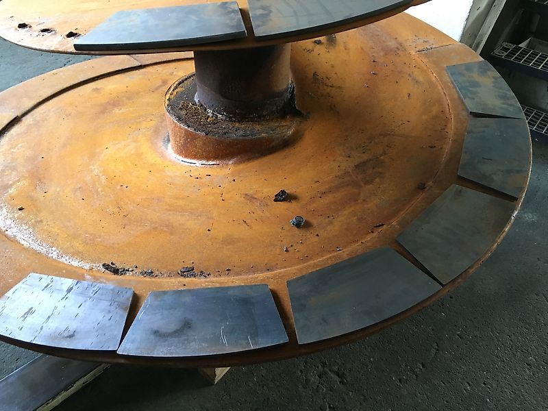 Vertikal- und Horizontal Mischschnecken für Mischwagen von Storti