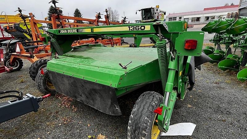 John Deere 1360