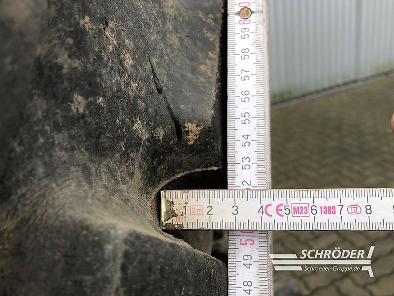 Fendt 380/85 R30 + 380/90 R46 KOMPLETTRÄDER