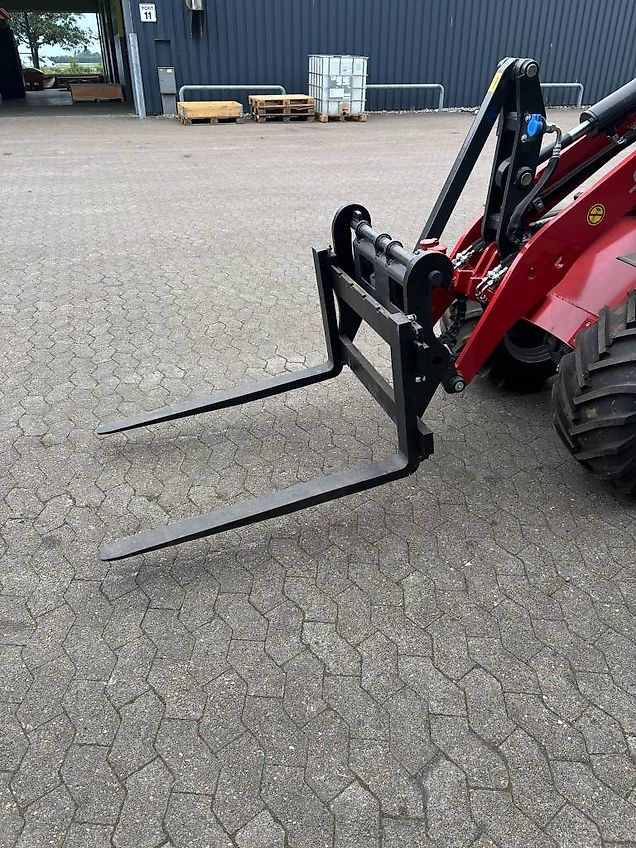 JST Pallegafler Schäffer beslag Schäffer beslag 100x10