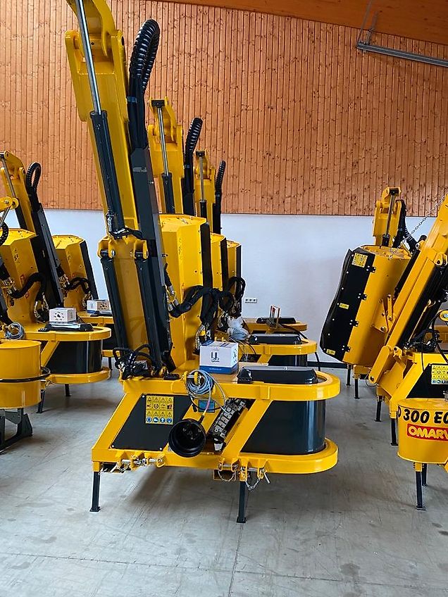 Omarv Böschungsmulcher Auslegemulcher Schlegelmulcher Mulcher