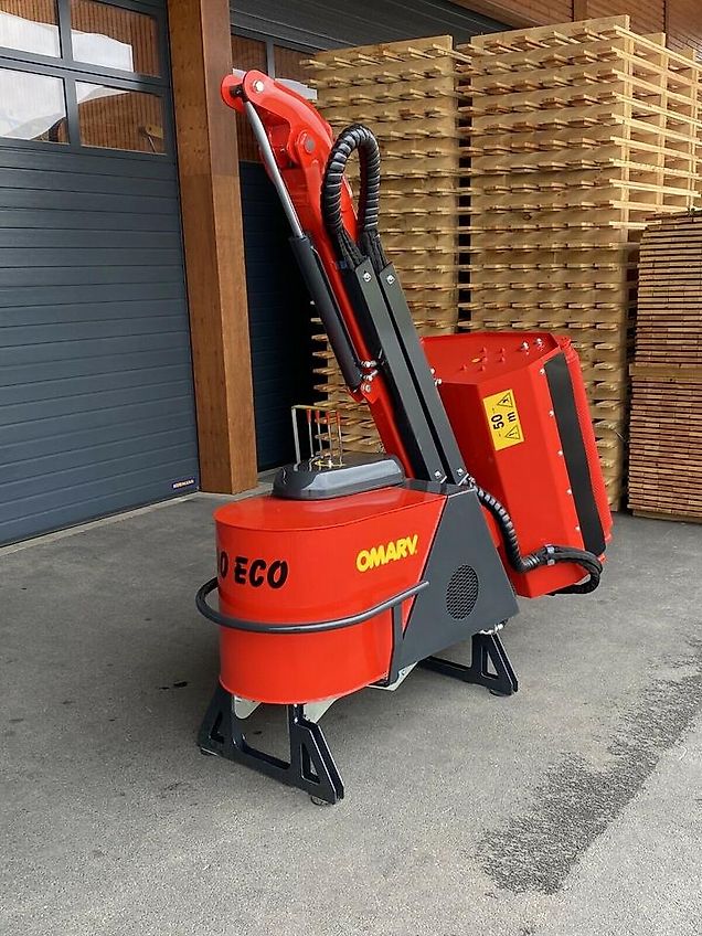 Omarv Böschungsmulcher Auslegemulcher Schlegelmulcher Mulcher