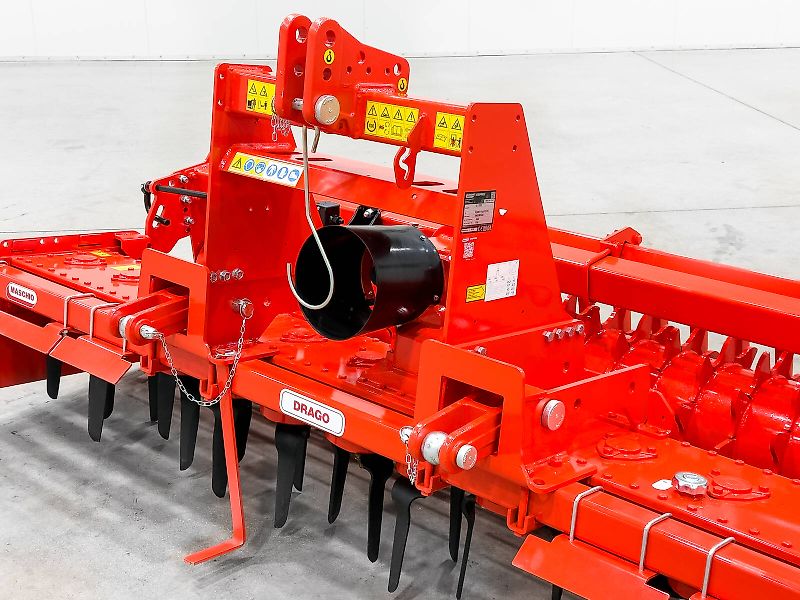 Gaspardo Drago DC 3000 power harrow with 3 m working width, 24 cm working depth, 24 tines, 12 rotors, 45 cm packer roller