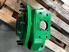 John Deere PIVOT HOUSING WITH HUB (used) for John Deere 6000, 6010 6020