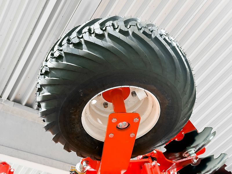 Gaspardo Veloce T 700 7m disc, light disc harrow