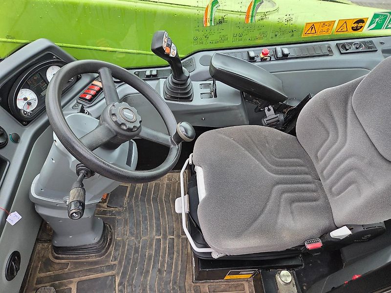 Claas Scorpion 746