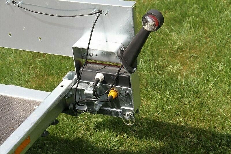 Neptun Multi Uni 305 750kg Allzwecktransporter