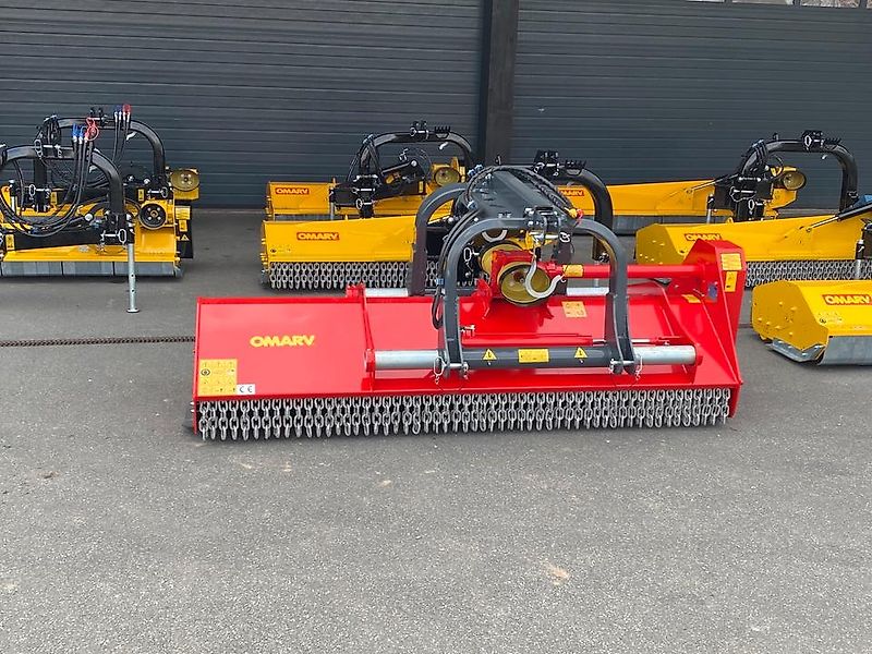 Omarv Schlegelmulcher Mulcher Böschungsmulcher Seitenmulcher
