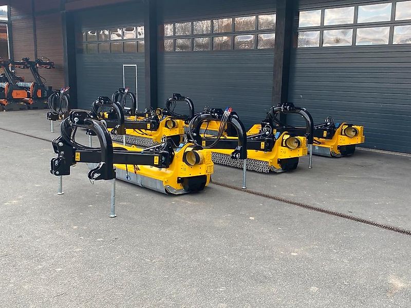 Omarv Schlegelmulcher Mulcher Böschungsmulcher Seitenmulcher