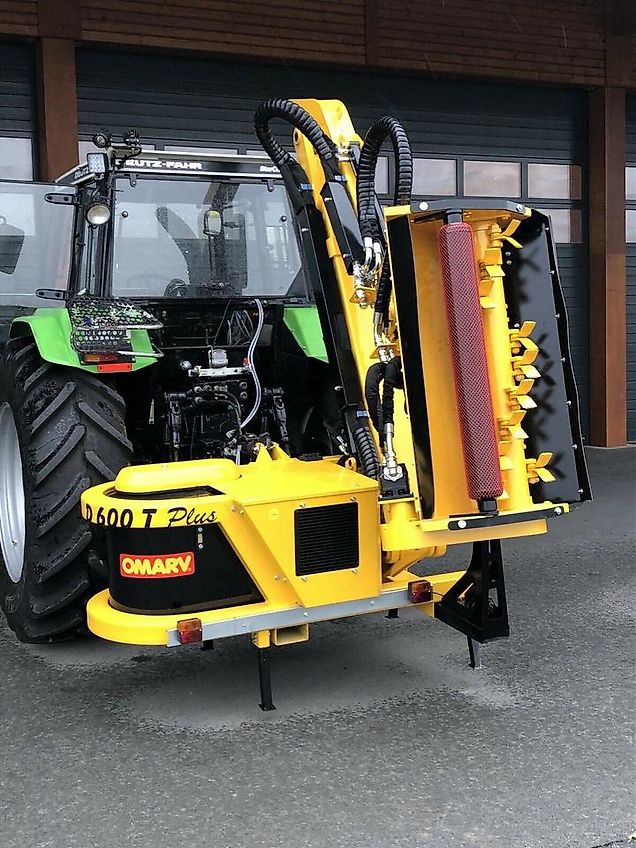 Omarv Böschungsmulcher Auslegemulcher Schlegelmulcher Mulcher