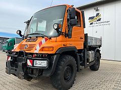 Mercedes-Benz U 300