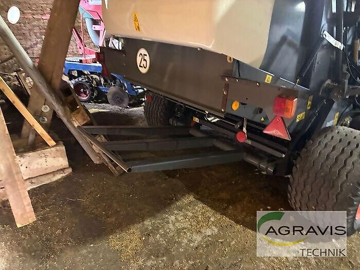 Claas VARIANT 385 RC PRO