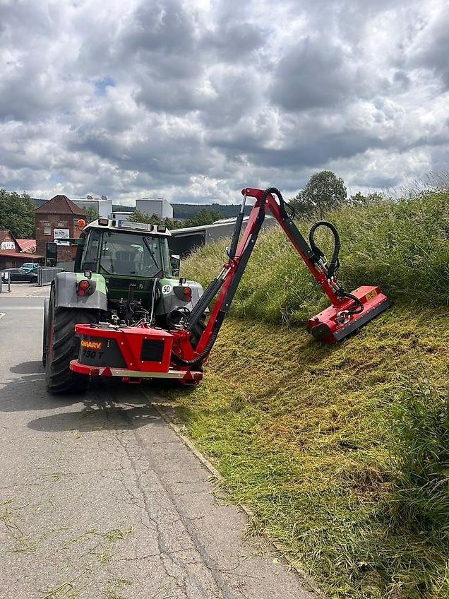 Omarv Auslegemulcher Böschungsmulcher Mulcher
