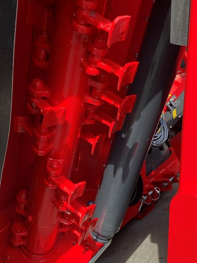 Omarv Auslegemulcher Böschungsmulcher Mulcher