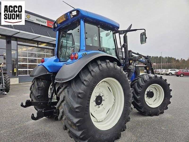 Valtra C120