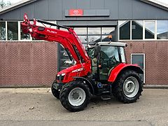 Massey Ferguson 5710 S Dyna-4 met voorlader