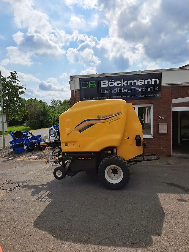 New Holland BR 125