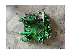 John Deere GEARBOX HOUSING (used) - John Deere 6020
