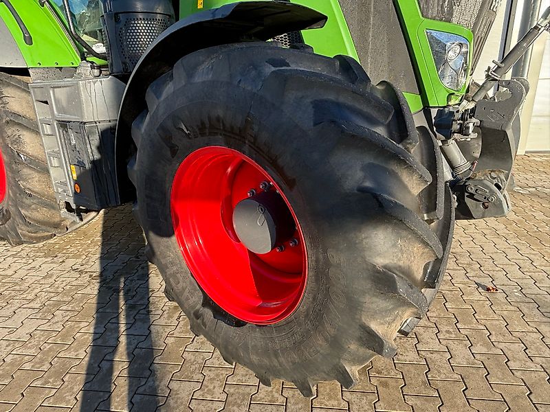 Fendt 828 Vario S4 ProfiPlus