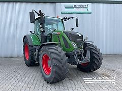 Fendt 724 VARIO S4 PROFI PLUS