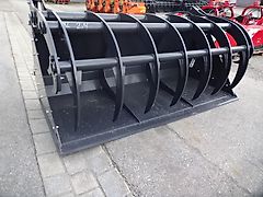 H L M - Siloreißschaufel- Pelikanschaufel- Maxi- XXL- Ausführung- Große Ausführung 2 Meter- 2,2 oder 2,4 Meter oder 2,5 Meter Siloreißschaufel- Big Volumen XXL - 2 Meter - 2.2 Meter- oder 2,4 Meter oder 2,5 Meter