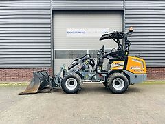 Giant G2700 HD X-TRA + minishovel / kniklader BJ 2024 147 uur