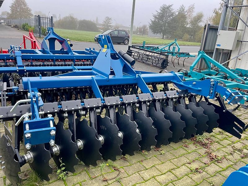 BM Maschinenbau Kurzscheibenegge Standart, ohne Walze zum SONDERPREIS