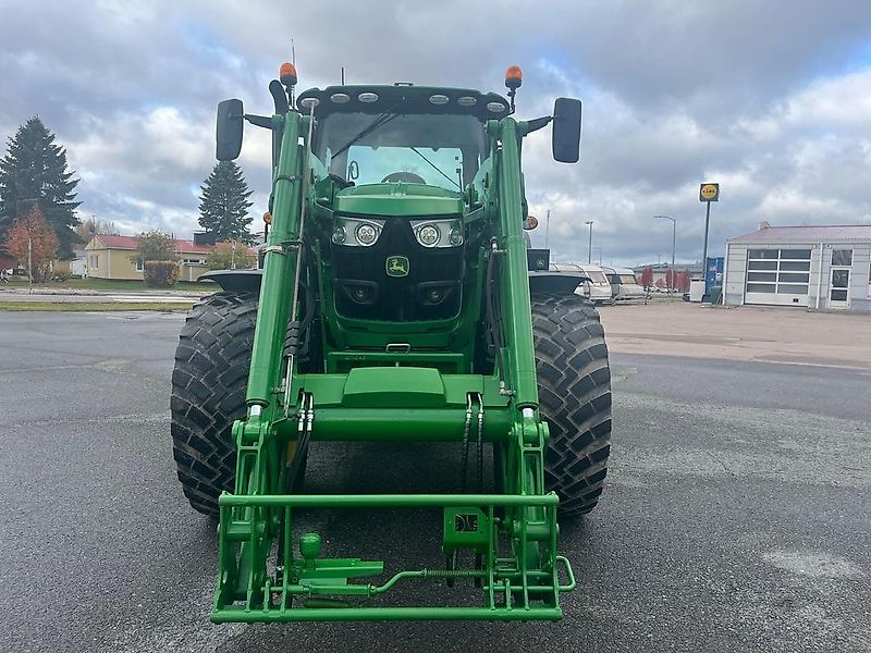 John Deere 6155R