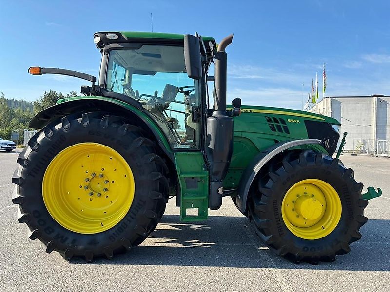 John Deere 6155R TRAKTORI