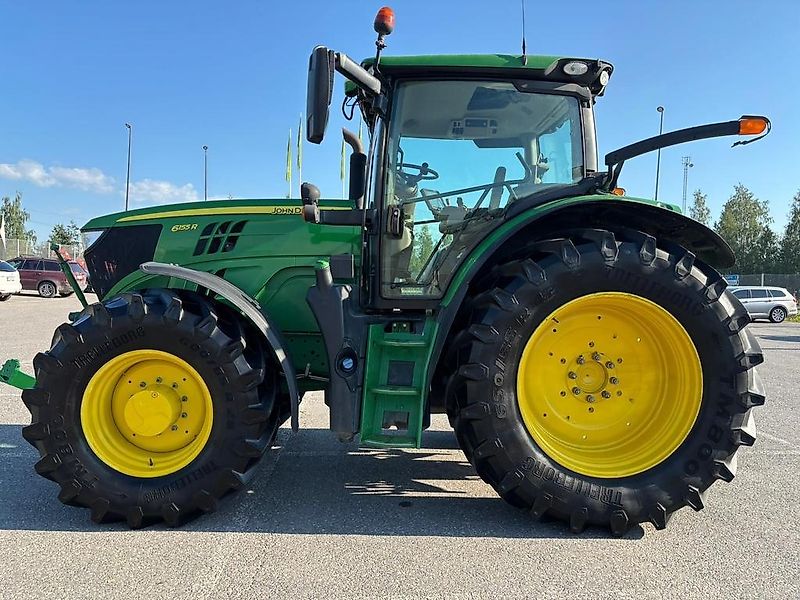 John Deere 6155R TRAKTORI