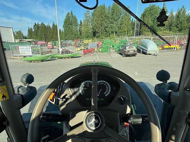 John Deere 6155R TRAKTORI