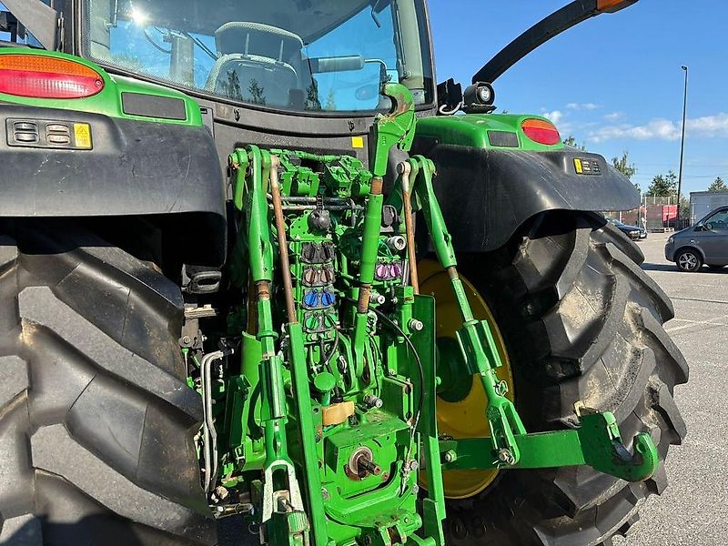 John Deere 6155R TRAKTORI