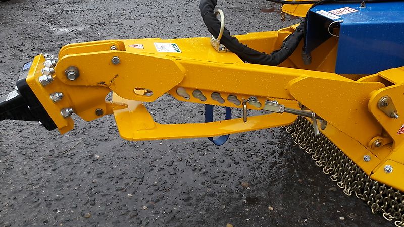 Bomford TRI-WING 6000