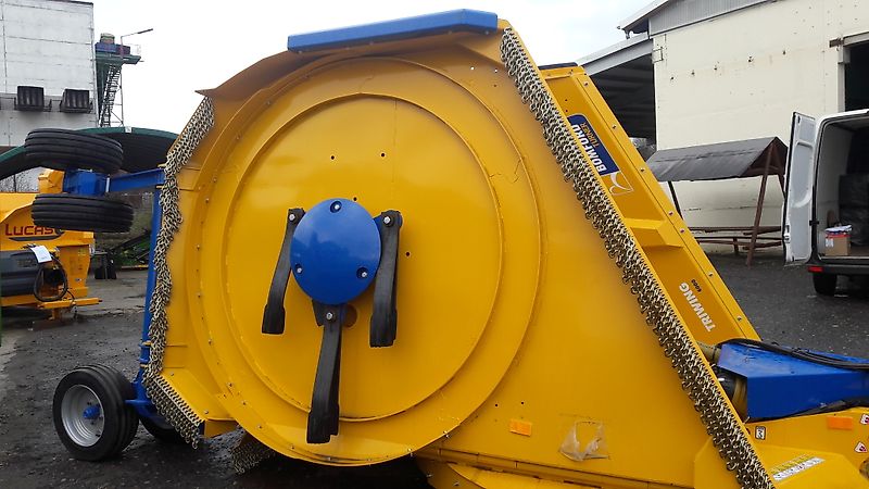 Bomford TRI-WING 6000