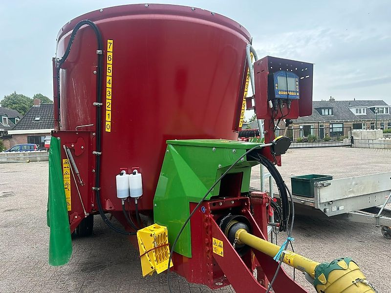 Strautmann vertimix 2401
