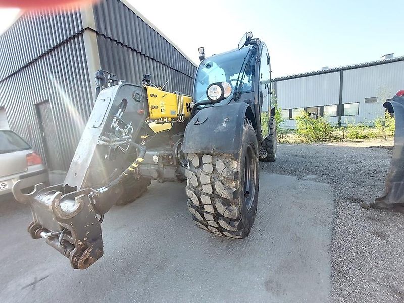 New Holland TH 7,37 PLUS