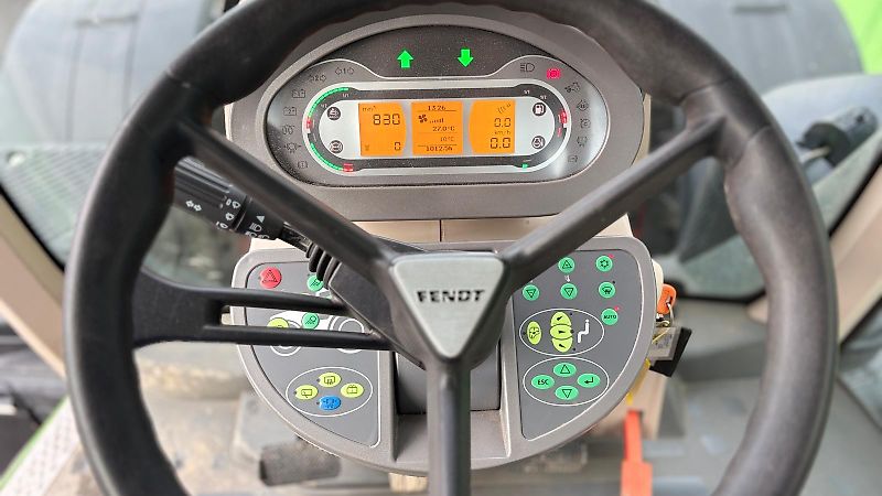 Fendt 828 Vario Power+