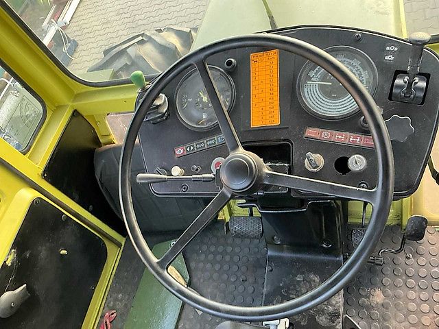 Mercedes-Benz MB Trac 1500