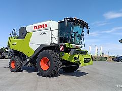 Claas Trion 530