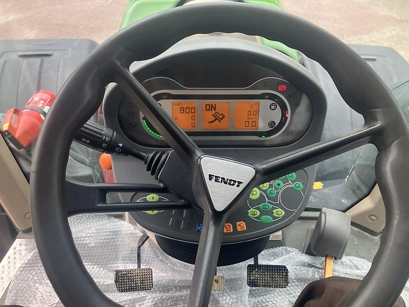 Fendt 724 PROFI PLUS