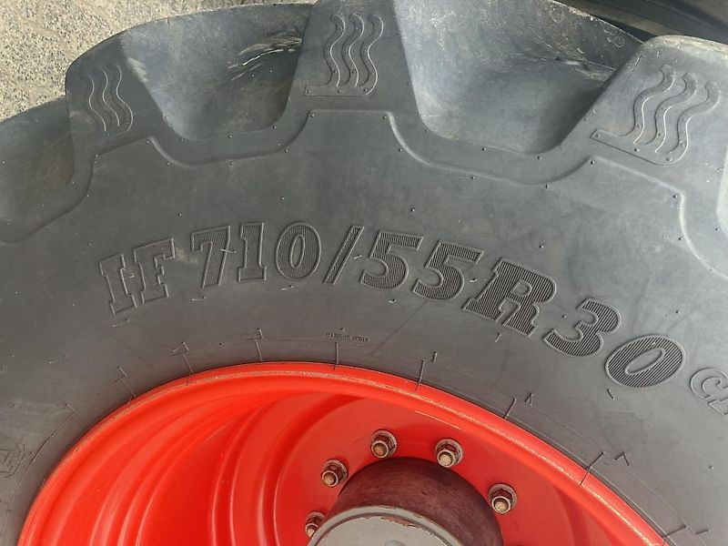 Fendt 724 PROFI PLUS