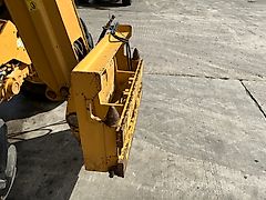Caterpillar CAT to Pin &amp; Cone Convertor Headstock